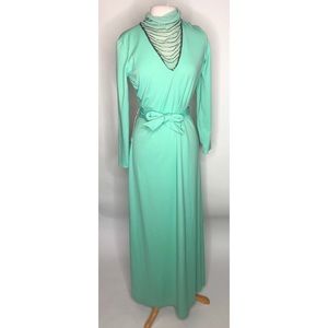 Vintage 1970s Bombshell Maxi Dress